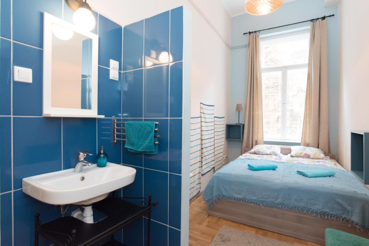 Downtown Oasis Hostel Budapest Exterior photo